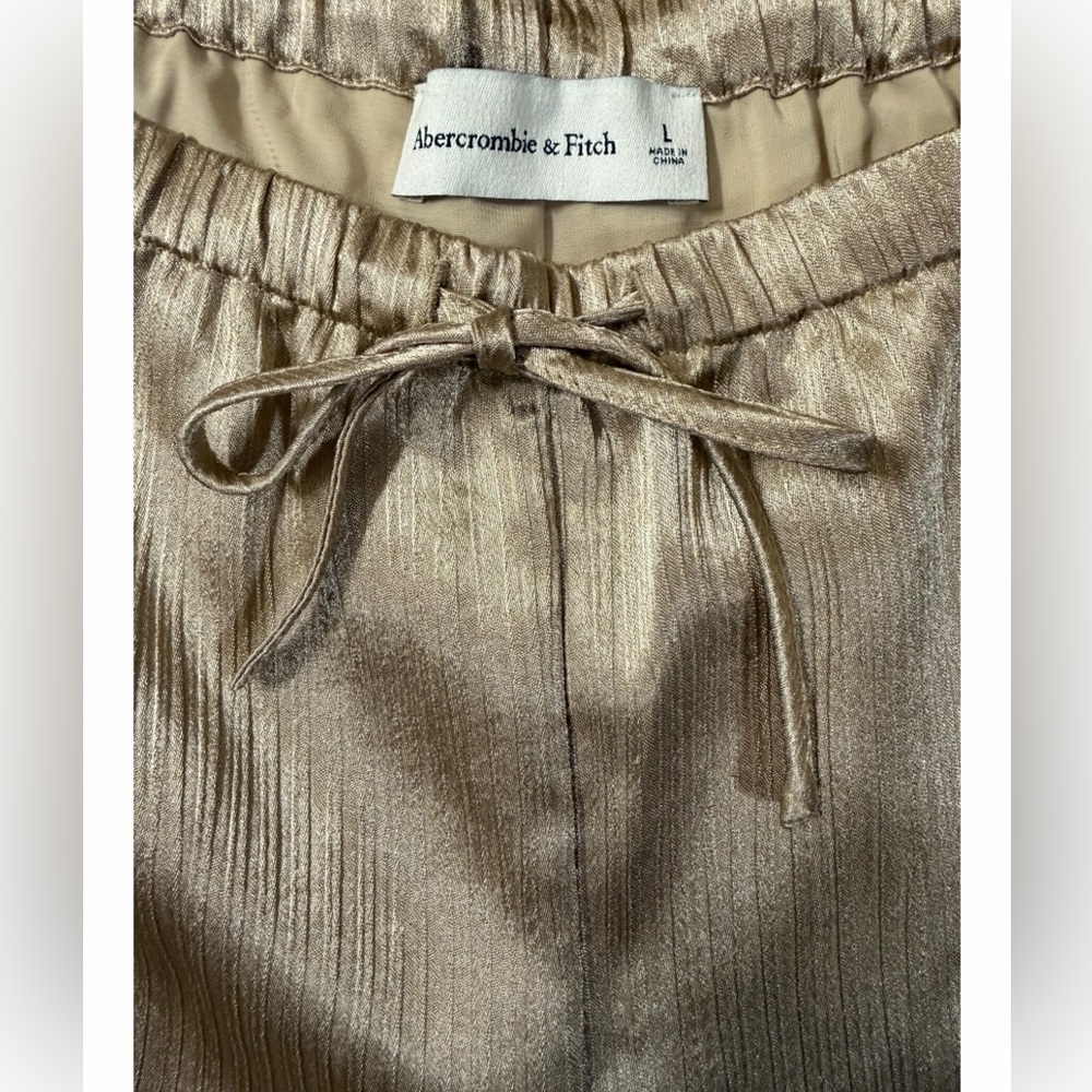 A&F Gold Metallic Pleated Wide Leg Pants L | Holiday Party NYE Outfit - Picture 8 of 13
